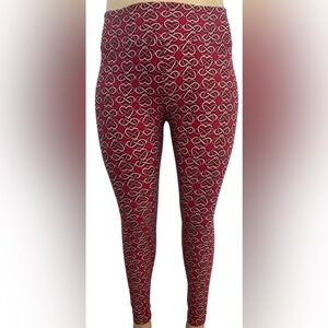 LuLaRoe intertwined hearts pattern leggings.